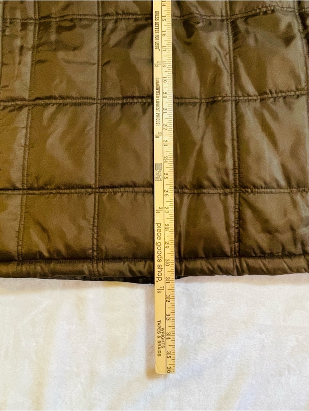 Realtree Men's Camo XXL Puffer Reversible Vest - Brown/Green/Black Broken Zipper - Picture 13 of 16